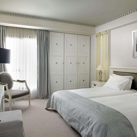 Njv Athens Plaza Hotel Room photo A room at the Hotel de la Paix