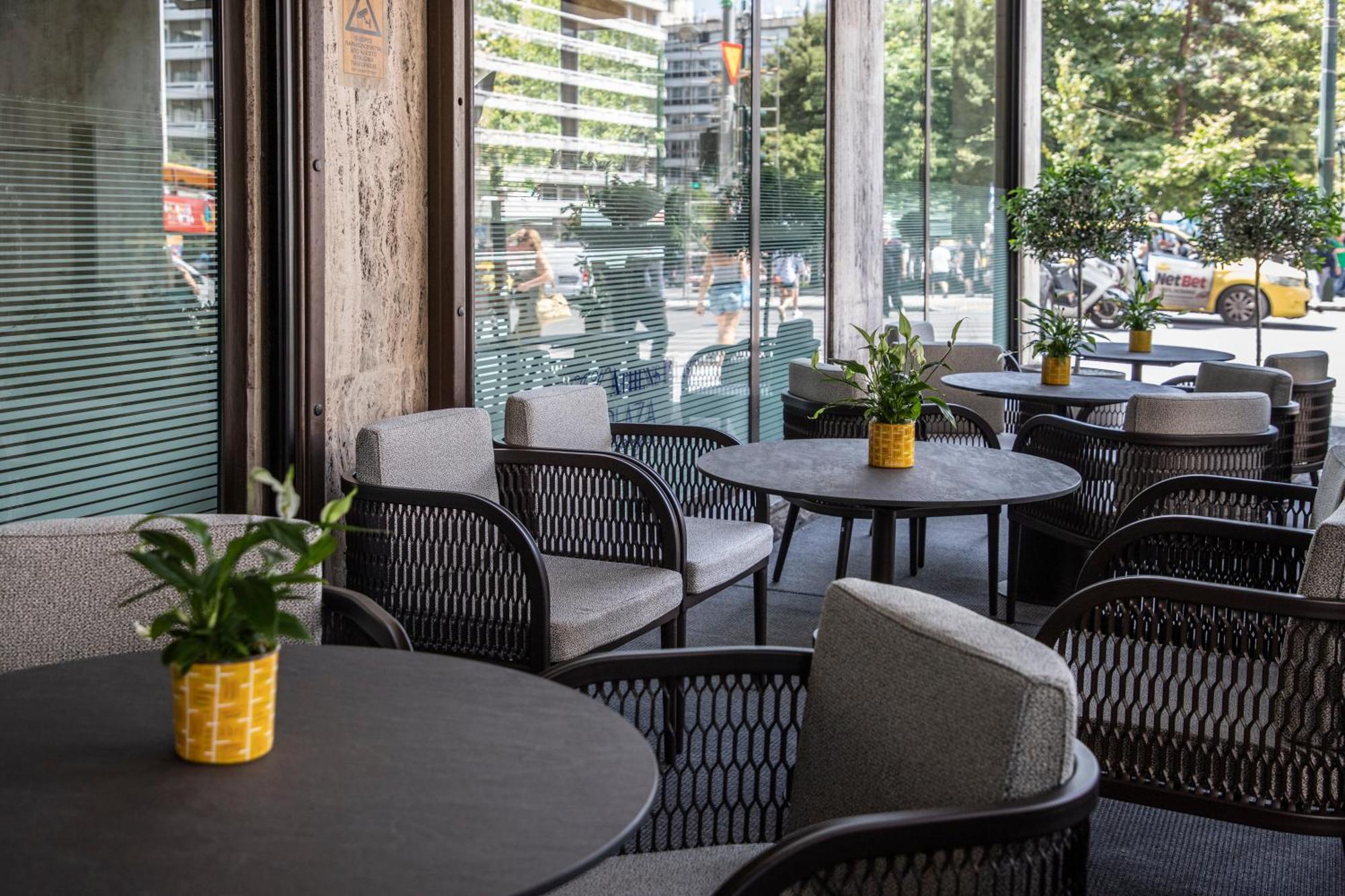 Njv Athens Plaza Hotel Exterior photo Interior of the restaurant